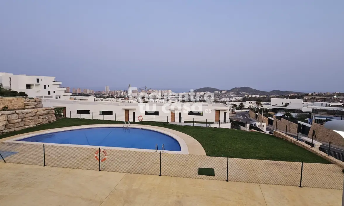 Piso-adosado-en-venta-en-Inmobiliaria-Encuentra-tu-casa-Finestrat-Alicante-Encuentratucasa-690