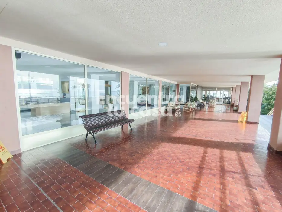 Piso-en-venta-en-Benidorm-Inmobiliaria-Encuentra-tu-casa-Alicante-Encuentratucasa-860